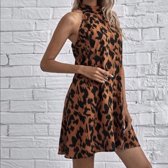 Boho Leopard Print Tie Back Perfect Halter Mini Dress - Picture 4 of 4